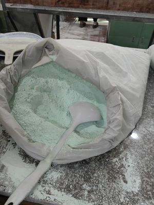 1.573 Yoğunluk Melamin Kalıp Tozu% 99.81 Endüstriyel Sınıf