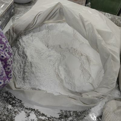 Normal Sıcaklıklar ve Basınçlar İçin Toksik Olmayan Saf Melamin Tozu Beyaz Görünüm