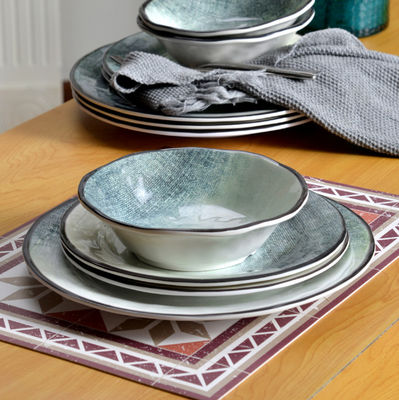 Yeşil 12 Parça Melamine Yemek Cihazları Dışarıda İçeride Kullanım için