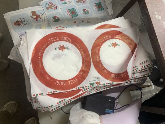 Farklı şekillerde masa tabakası için özel melamin kağıdı