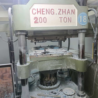 Bilgisayar Kontrolü Melamine Masa Cihazları Kalıplama Makinesi 1 * 2 Özel Melamine Tablosu için Çürük