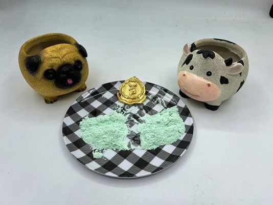 Yüksek Kaliteli Enjeksiyon Kalıplama Amino Kalıplama Plastik Aminoplastik Urea Kalıplama Bileşiği