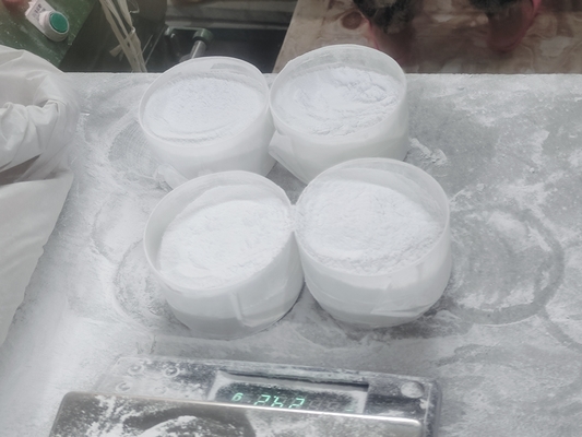 OEM Melamin Beyaz Toz Sanayi Sınıfı Melamin Kalıp Tozu C3H6N6